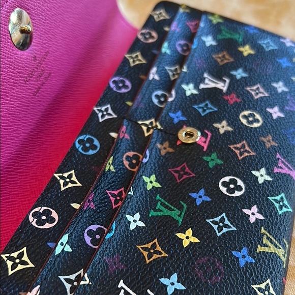 Louis Vuitton Murakami Monogram Wallet - Picture 16 of 16